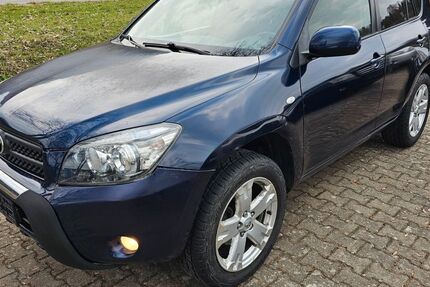 Toyota RAV 4 233.000 km 5.990 &euro; Herbrechtingen 89542
