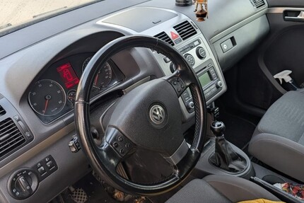 VW Touran 210.000 km 3.500 &euro; Aalen 73430