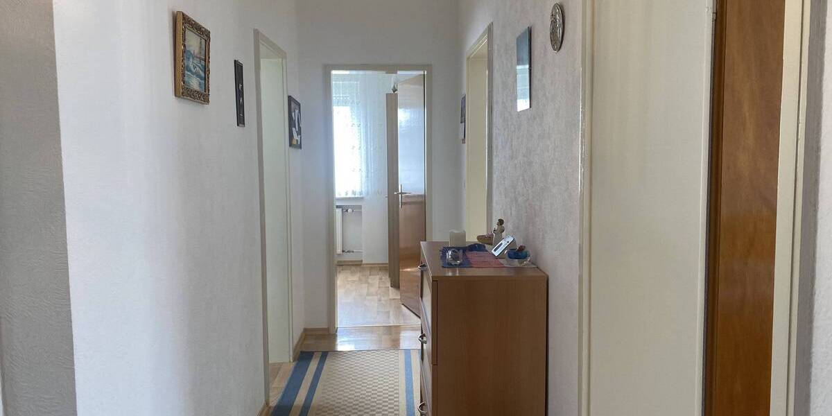 Etagenwohnung Giengen - 3 Zimmer, 69 m&sup2;, 155.000&euro; | Angebot:25797594