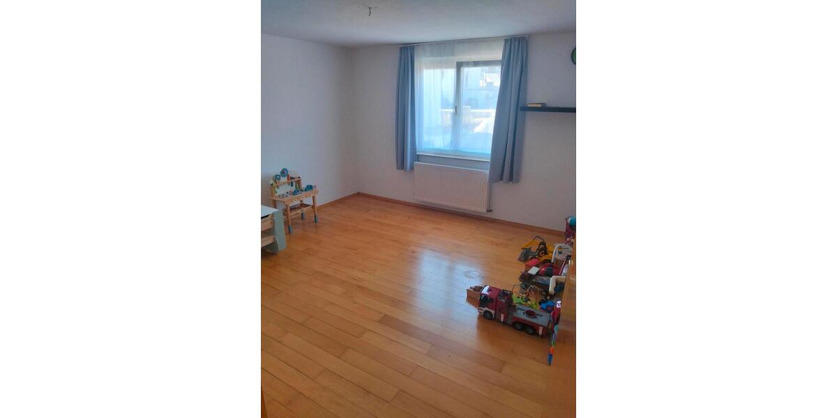 Doppelhaushälfte Heidenheim an der Brenz - 5 Zimmer, 110 m&sup2;, 1.400&euro; | Angebot:27620318