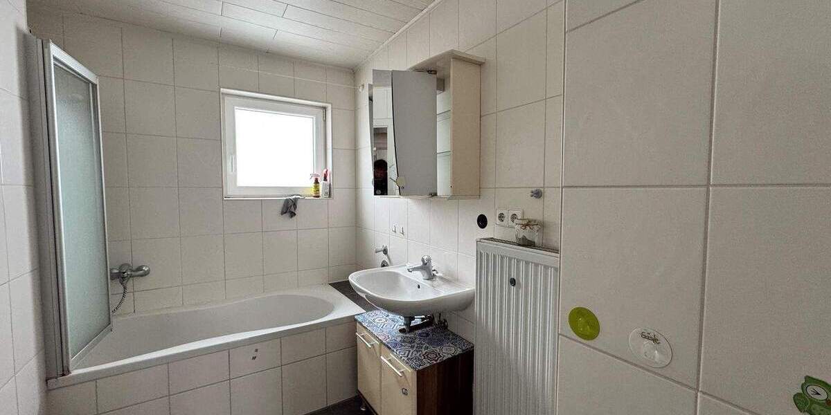 Mehrfamilienhaus, Wohnhaus Nattheim - 7 Zimmer, 150 m&sup2;, 360.000&euro; | Angebot:25731073