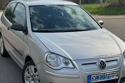 VW Polo 157.000 km 2.499 &euro; Obersontheim 74423