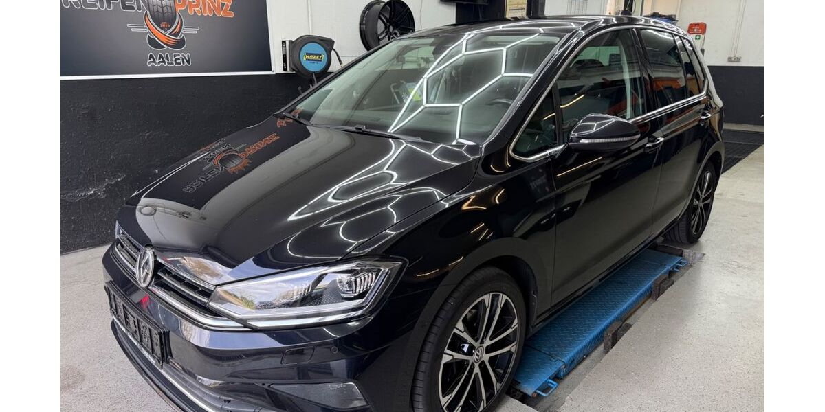 VW Golf 136.690 km 16.290 &euro; Aalen 73431