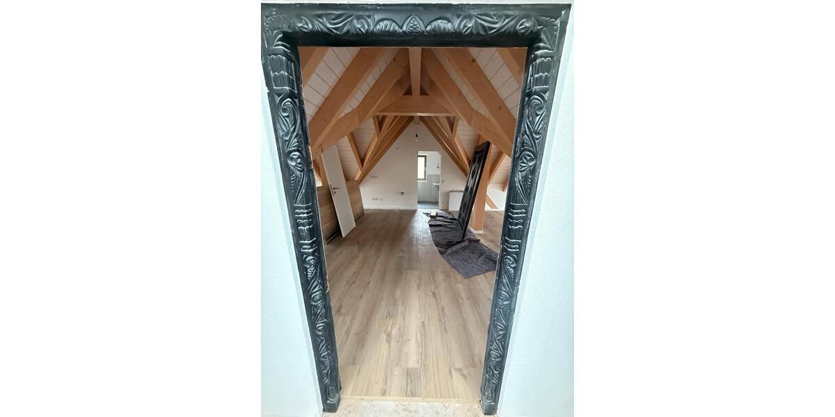 Dachgeschoßwohnung Aalen - 1 Zimmer, 60 m&sup2;, 750&euro; | Angebot:25446937