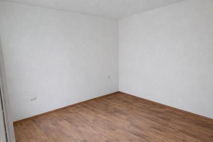 Wohnung Aalen Unterkochen - 6 Zimmer, 170 m&sup2;, 400&euro; | Angebot:24979817