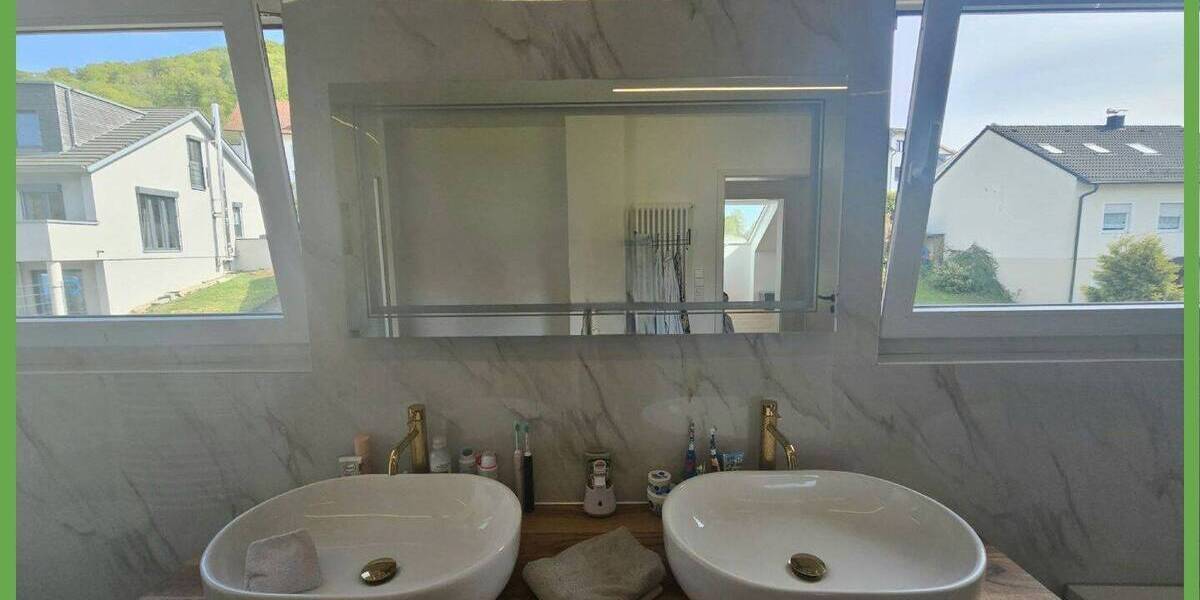 Einfamilienhaus Aalen Wasseralfingen - 8 Zimmer, 260 m&sup2;, 628.000&euro; | Angebot:26740310