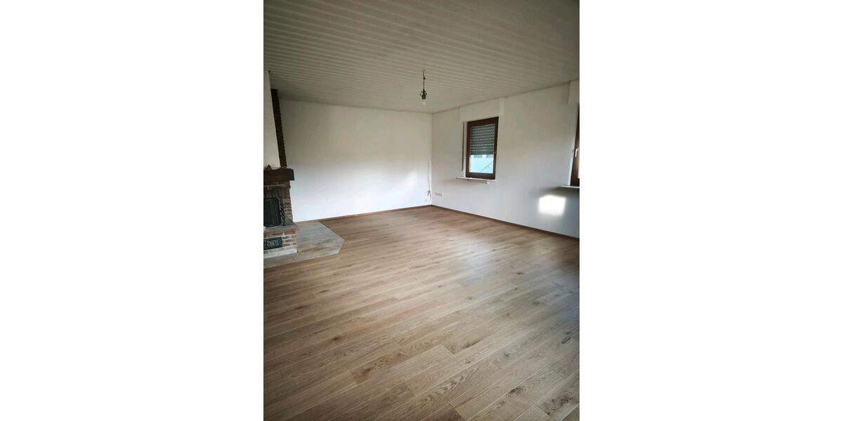 Einfamilienhaus Gerstetten - 6 Zimmer, 140 m&sup2;, 420.000&euro; | Angebot:23503914