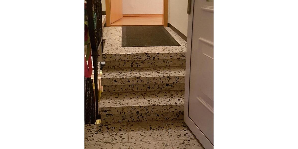 Dachgeschoßwohnung Heidenheim an der Brenz - 2 Zimmer, 48 m&sup2;, 680&euro; | Angebot:27612038