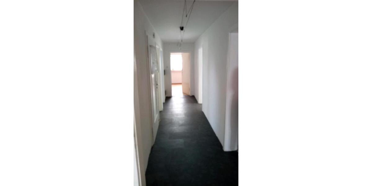 Etagenwohnung Gschwend - 3 Zimmer, 90 m&sup2;, 650&euro; | Angebot:26041977