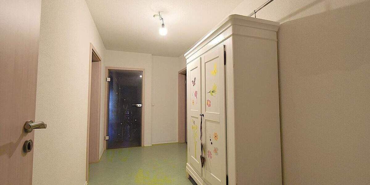 Mehrfamilienhaus, Wohnhaus Böbingen an der Rems Böbingen - 7 Zimmer, 224 m&sup2;, 600.000&euro; | Angebot:26703166