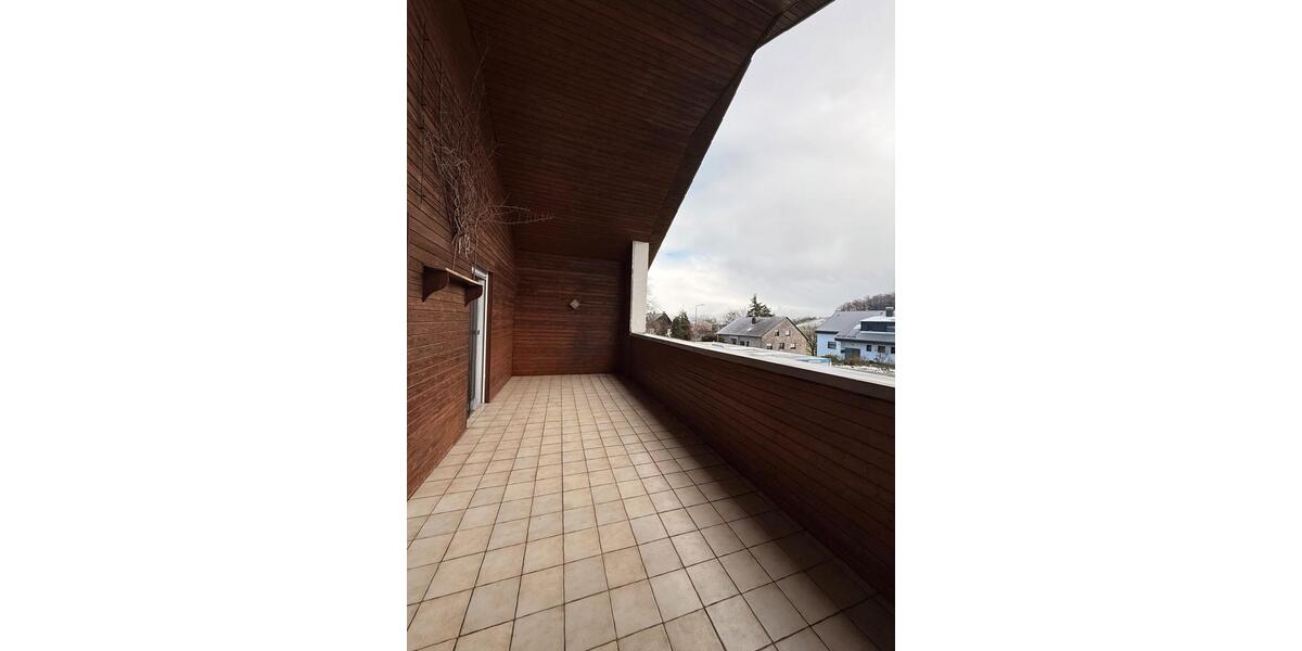 Etagenwohnung Aalen Dewangen - 5 Zimmer, 166 m&sup2;, 1.250&euro; | Angebot:26035415