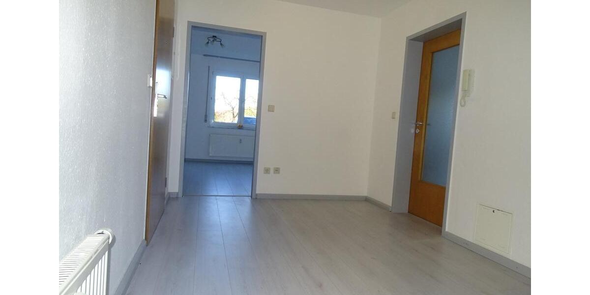 Erdgeschoßwohnung Riesbürg - 3 Zimmer, 75 m&sup2;, 710&euro; | Angebot:25932455