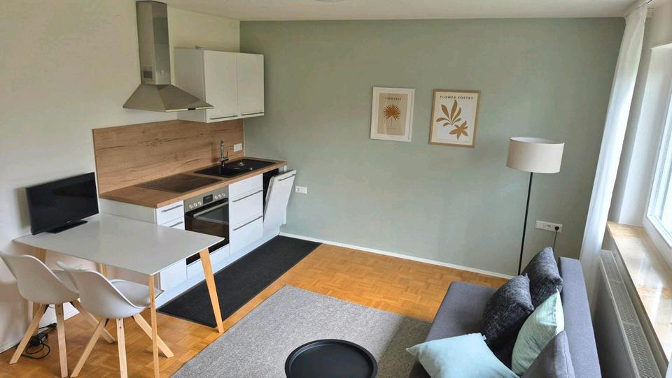 Etagenwohnung Ellwangen (Jagst) - 1 Zimmer, 30 m&sup2;, 300&euro; | Angebot:26045352
