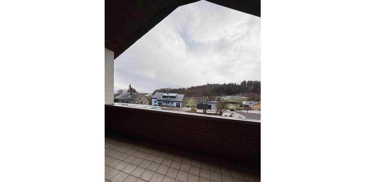 Etagenwohnung Aalen Dewangen - 5 Zimmer, 166 m&sup2;, 1.250&euro; | Angebot:26035415