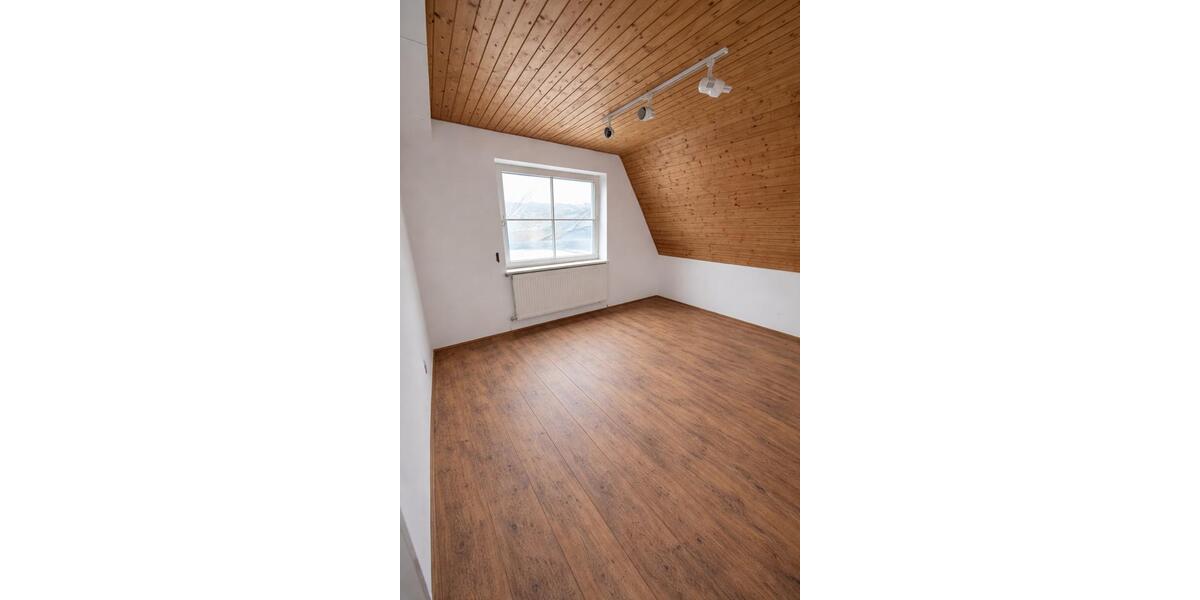 Maisonettenwohnung Aalen Unterkochen - 3 Zimmer, 80 m&sup2;, 1.000&euro; | Angebot:24855445
