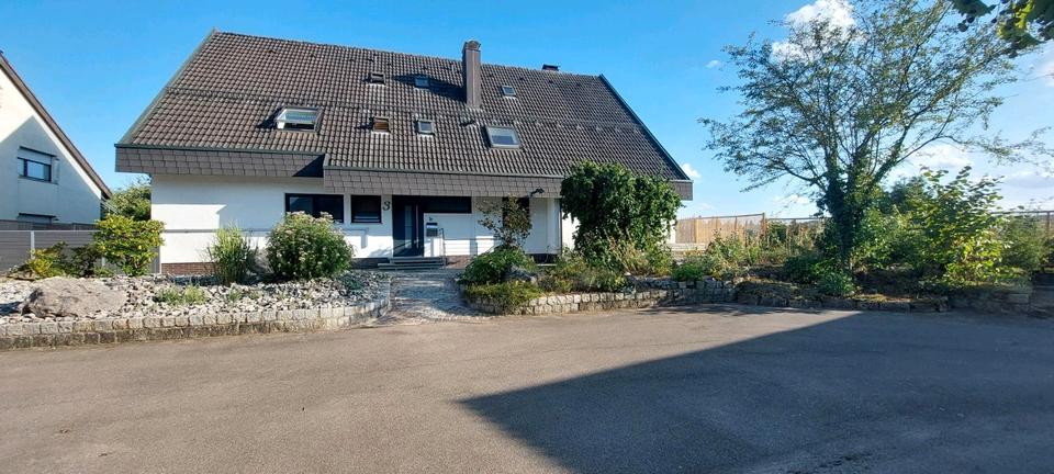Einfamilienhaus Ellwangen (Jagst) - 12 Zimmer, 320 m&sup2;, 699.000&euro; | Angebot:25991198