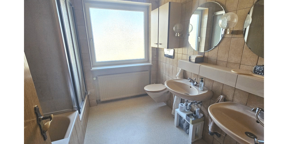 Einfamilienhaus Heidenheim an der Brenz Innenstadt - 5 Zimmer, 135 m&sup2;, 425.000&euro; | Angebot:26684594