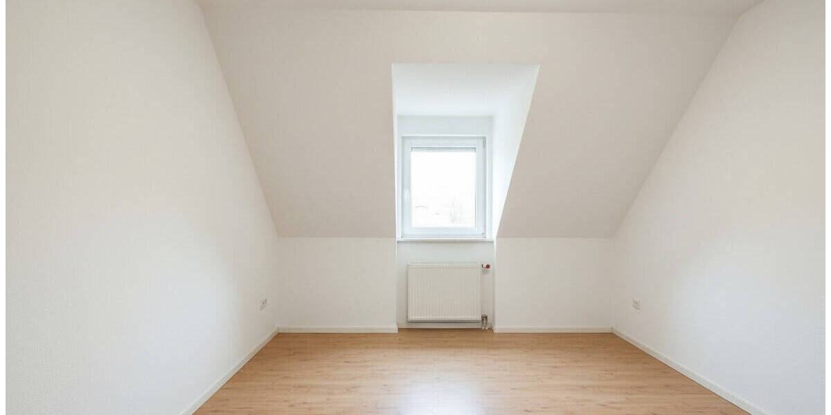 Doppelhaushälfte Nördlingen - 8 Zimmer, 161 m&sup2;, 1.670&euro; | Angebot:26568521