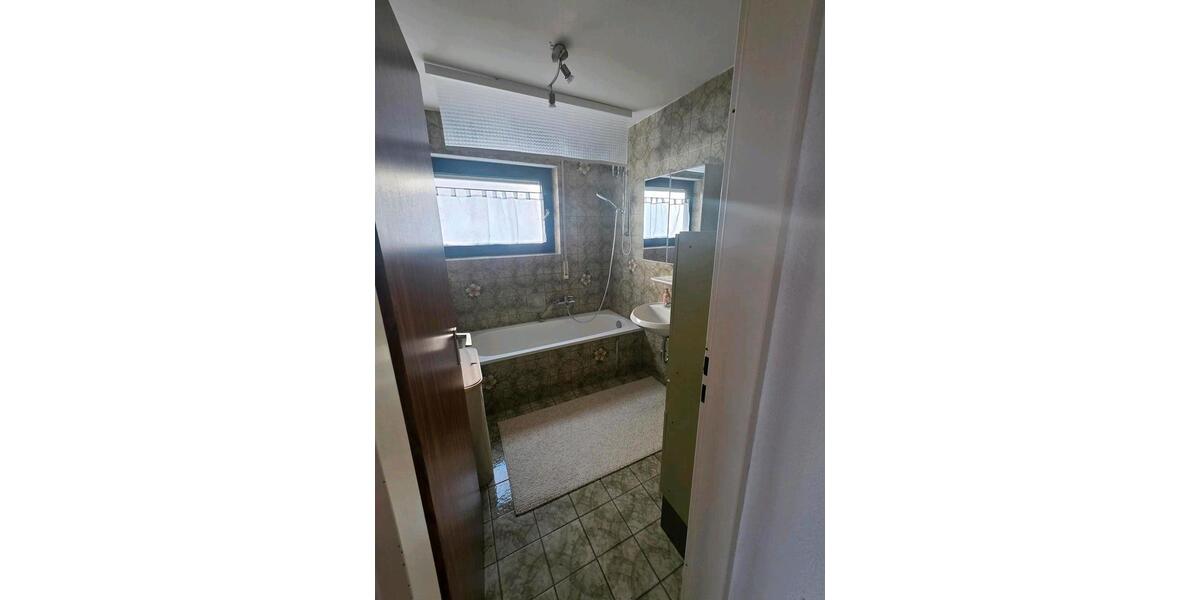 Etagenwohnung Heubach - 3.5 Zimmer, 85 m&sup2;, 770&euro; | Angebot:26637772