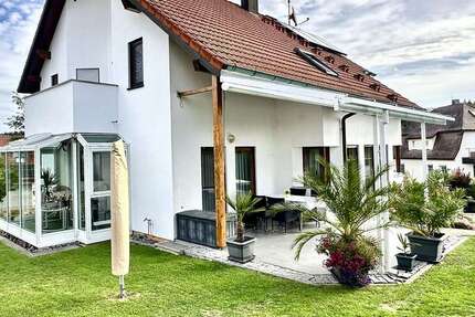 Haus Ellwangen - 7 Zimmer, 194 m&sup2;, 685.000&euro; | Angebot:27505198
