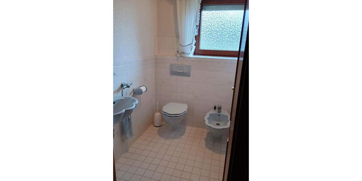 Einfamilienhaus Hüttlingen - 1 Zimmer, 255 m&sup2;, 735.000&euro; | Angebot:25775562