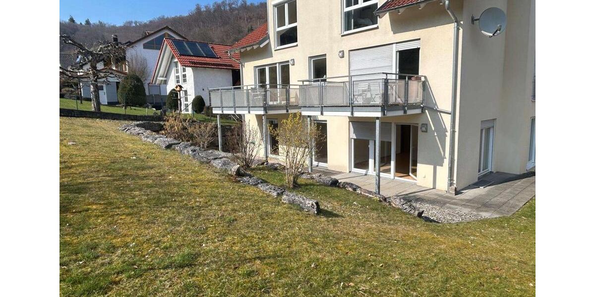 Etagenwohnung Oberkochen - 4.5 Zimmer, 103 m&sup2;, 1.200&euro; | Angebot:25887867