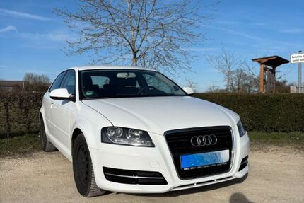 Audi A3 112.000 km 8.000 &euro; Gussenstadt 89547