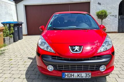 Peugeot 207 140.000 km 3.900 &euro; Königsbronn 89551