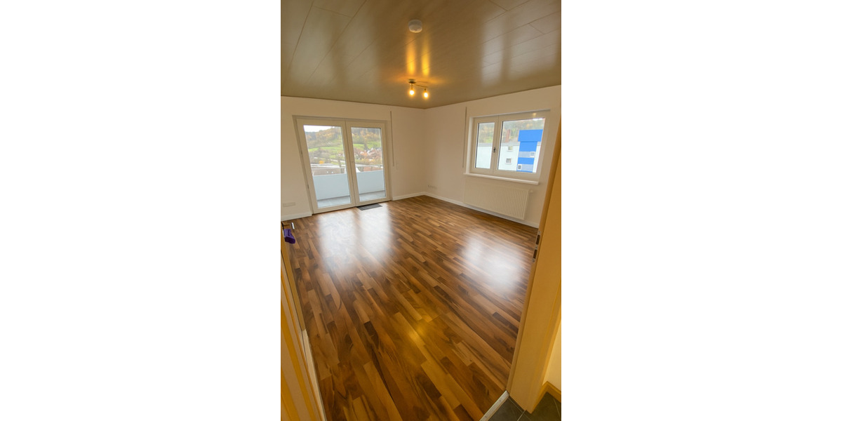 Etagenwohnung Gaildorf - 3 Zimmer, 76 m&sup2;, 198.000&euro; | Angebot:23692484