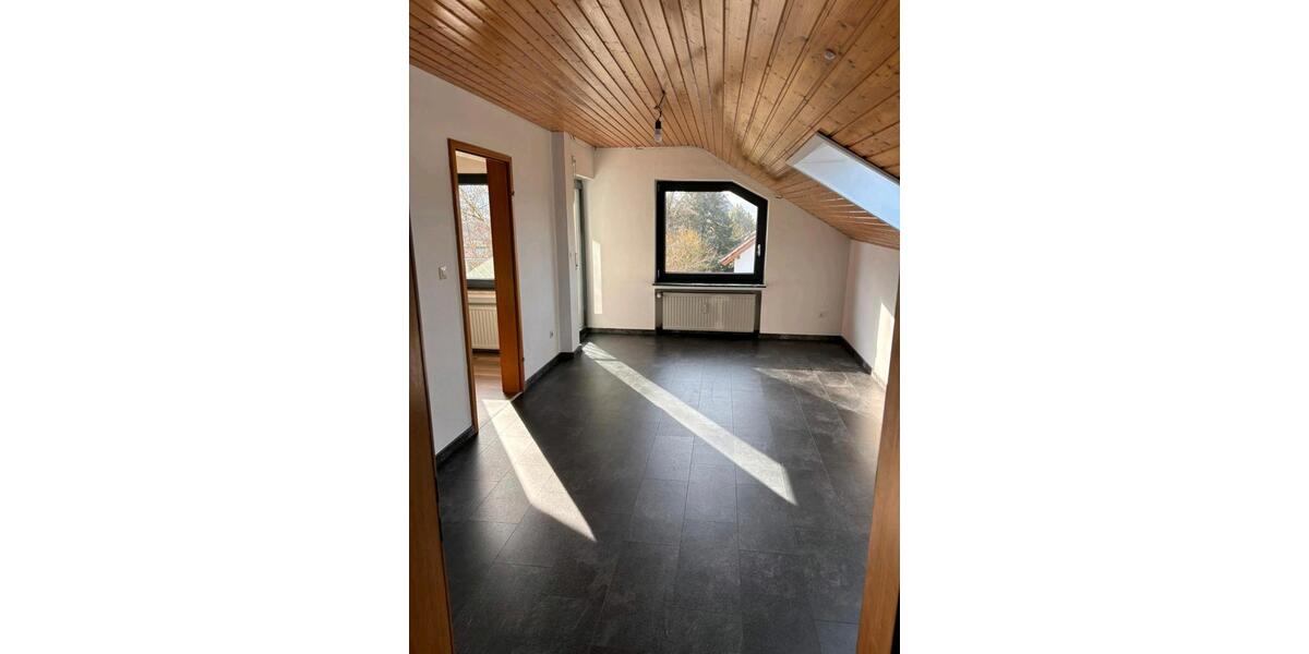 Einfamilienhaus Bühlertann - 12 Zimmer, 312 m&sup2;, 538.000&euro; | Angebot:25406028