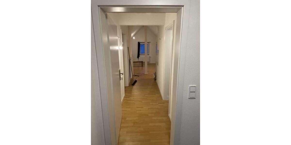 Dachgeschoßwohnung Gaildorf - 2.5 Zimmer, 48 m&sup2;, 620&euro; | Angebot:25995941