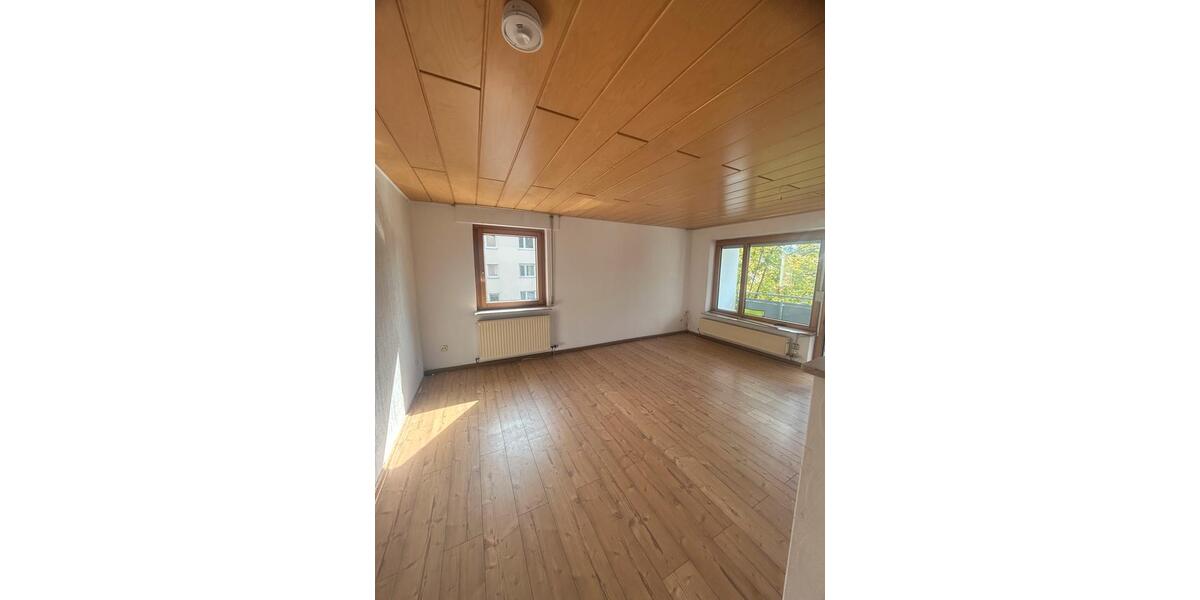 Etagenwohnung Schwäbisch Gmünd Bargau - 4 Zimmer, 84 m&sup2;, 195.000&euro; | Angebot:27533779