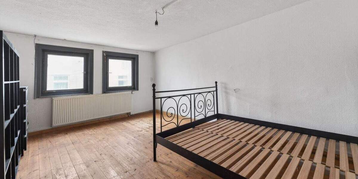 Mehrfamilienhaus, Wohnhaus Schwäbisch Gmünd - 9 Zimmer, 155 m&sup2;, 249.000&euro; | Angebot:25776973