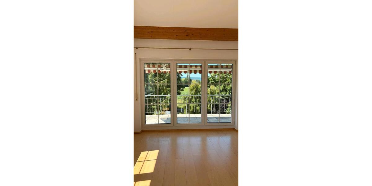 Dachgeschoßwohnung Nördlingen - 3 Zimmer, 90 m&sup2;, 980&euro; | Angebot:26018712