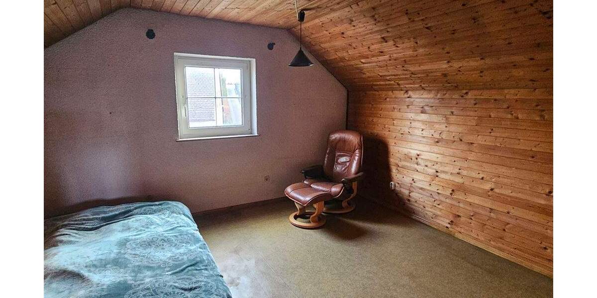 Mehrfamilienhaus, Wohnhaus Giengen an der Brenz Giengen - 6 Zimmer, 138 m&sup2;, 295.000&euro; | Angebot:25740487