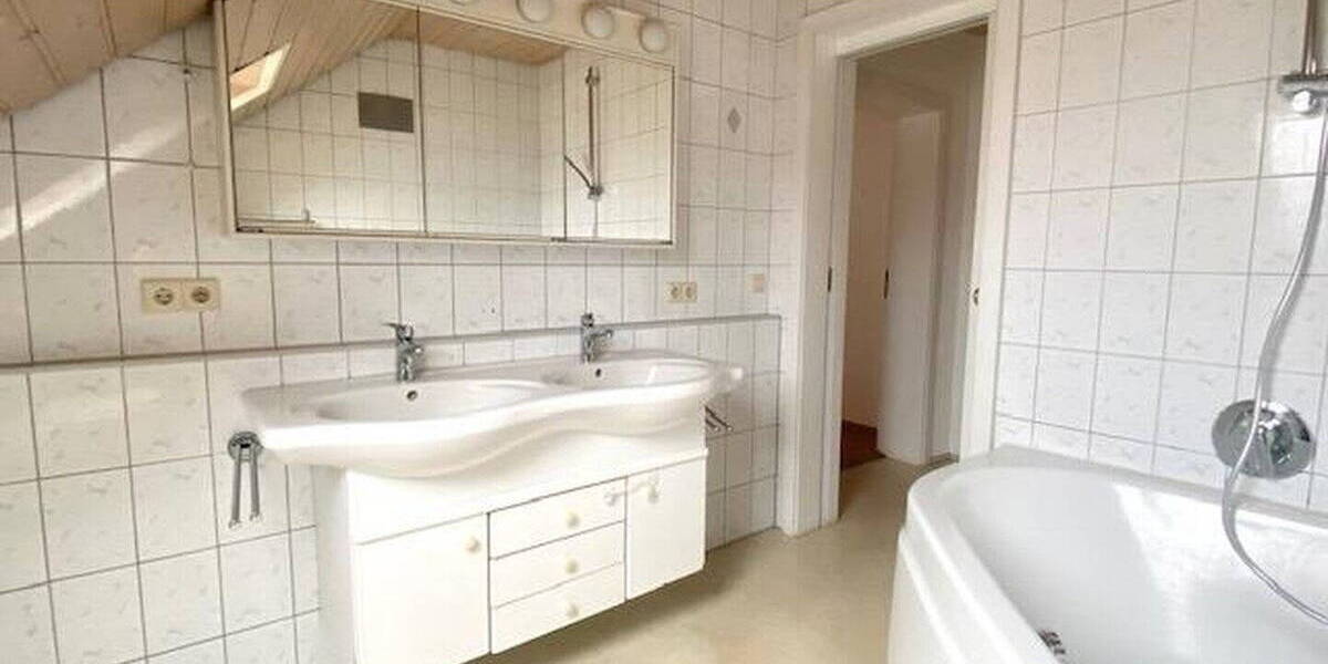 Etagenwohnung Herbrechtingen Bolheim - 4 Zimmer, 92 m&sup2;, 298.000&euro; | Angebot:26657357