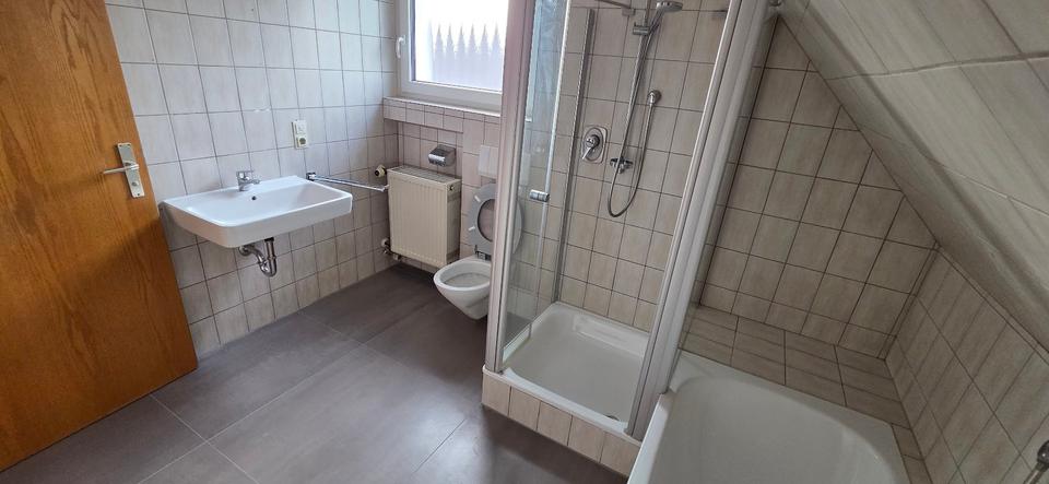 Etagenwohnung Rainau - 3 Zimmer, 90 m&sup2;, 850&euro; | Angebot:24270369