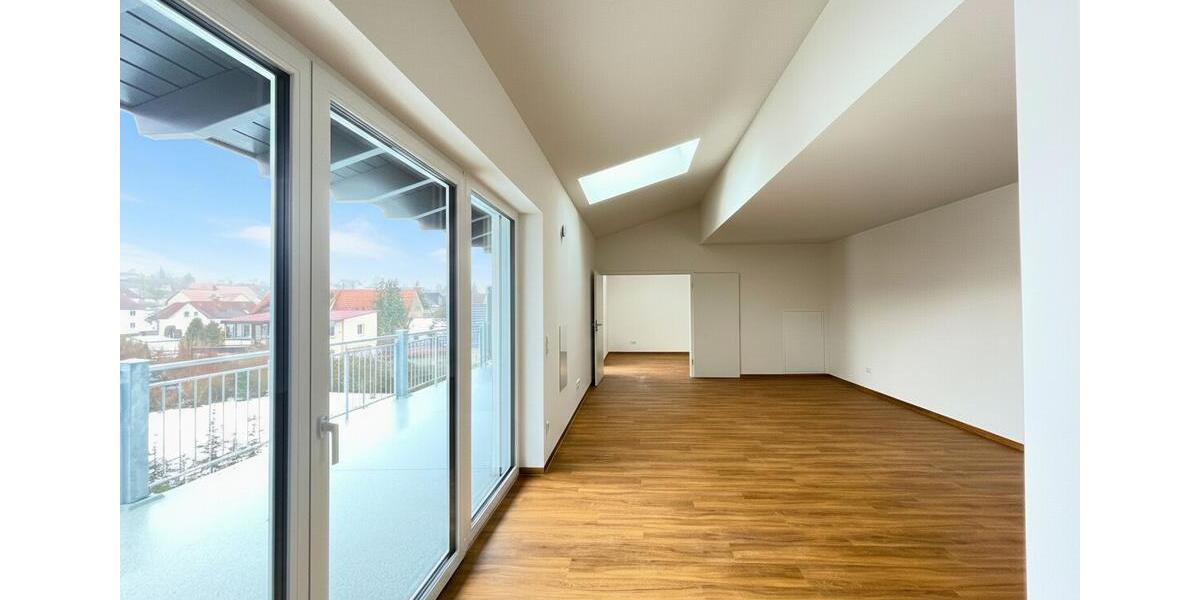 Dachgeschoßwohnung Riesbürg - 2 Zimmer, 72 m&sup2;, 900&euro; | Angebot:25351257