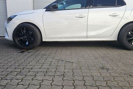 Opel Corsa 45.000 km 15.400 &euro; Unterschneidheim/Unterwilflingen 73485