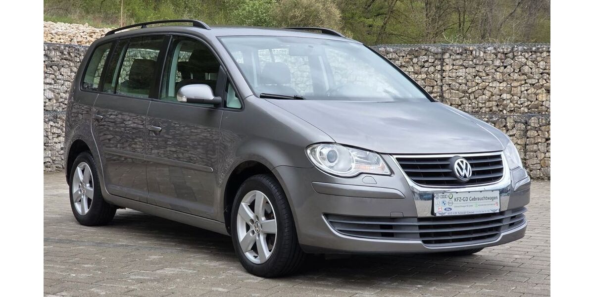VW Touran 186.475 km 3.990 &euro; Schwäbisch Gmünd 73529