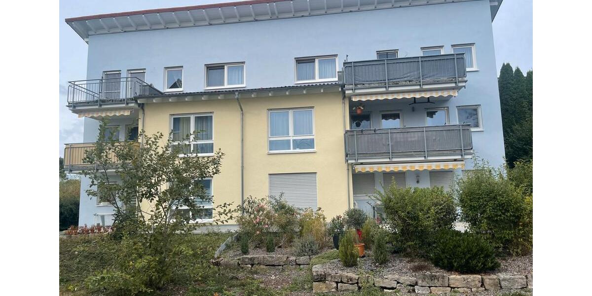Dachgeschoßwohnung Iggingen - 3 Zimmer, 67 m&sup2;, 790&euro; | Angebot:26034164