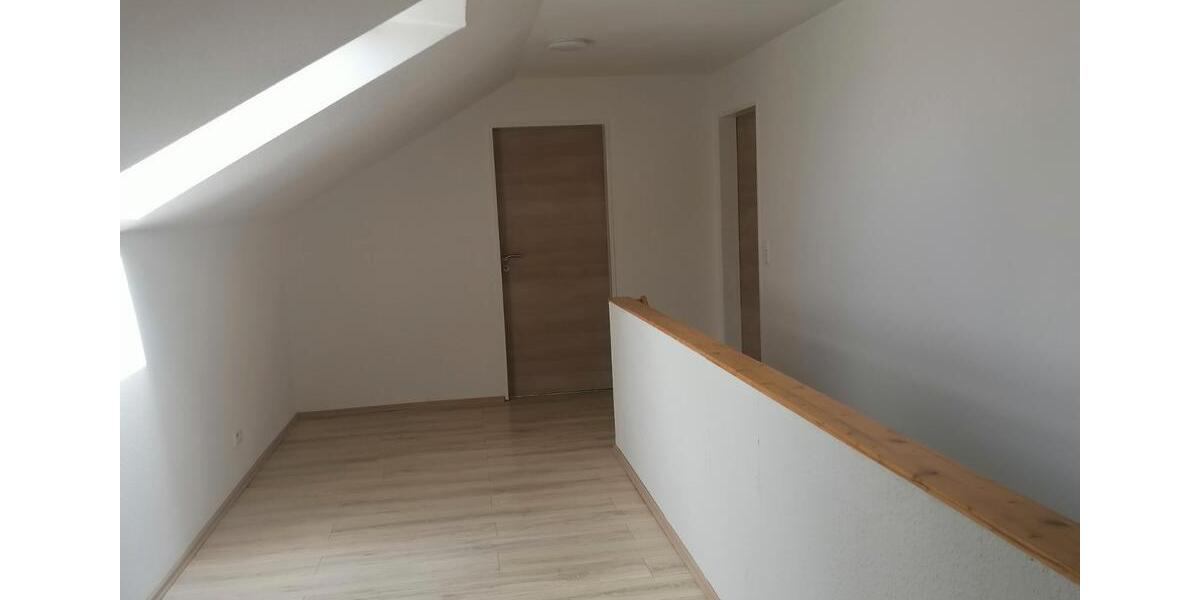 Einfamilienhaus Neresheim - 5 Zimmer, 146 m&sup2;, 1.350&euro; | Angebot:27617700