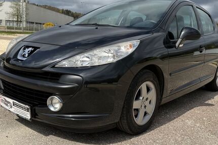 Peugeot 207 162.000 km 2.980 &euro; Heidenheim 89520