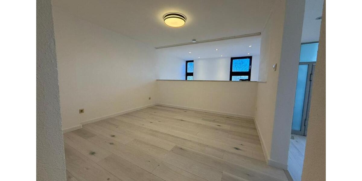 Etagenwohnung Aalen - 2 Zimmer, 65 m&sup2;, 790&euro; | Angebot:25647996