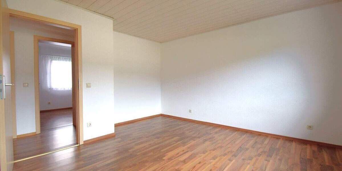 Etagenwohnung Oberkochen - 3 Zimmer, 70 m&sup2;, 151.500&euro; | Angebot:25799656