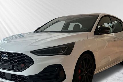 Ford Focus 10.200 km 34.900 &euro; Neuler 73491