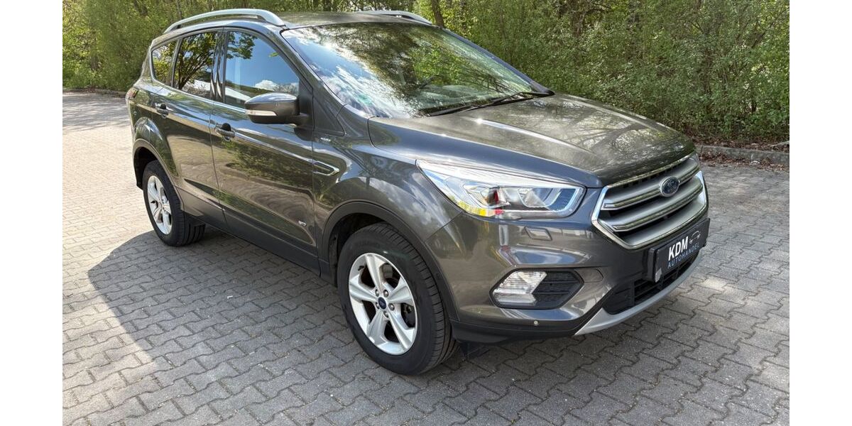Ford Kuga 165.000 km 9.900 &euro; Aalen-Unterkochen 73432