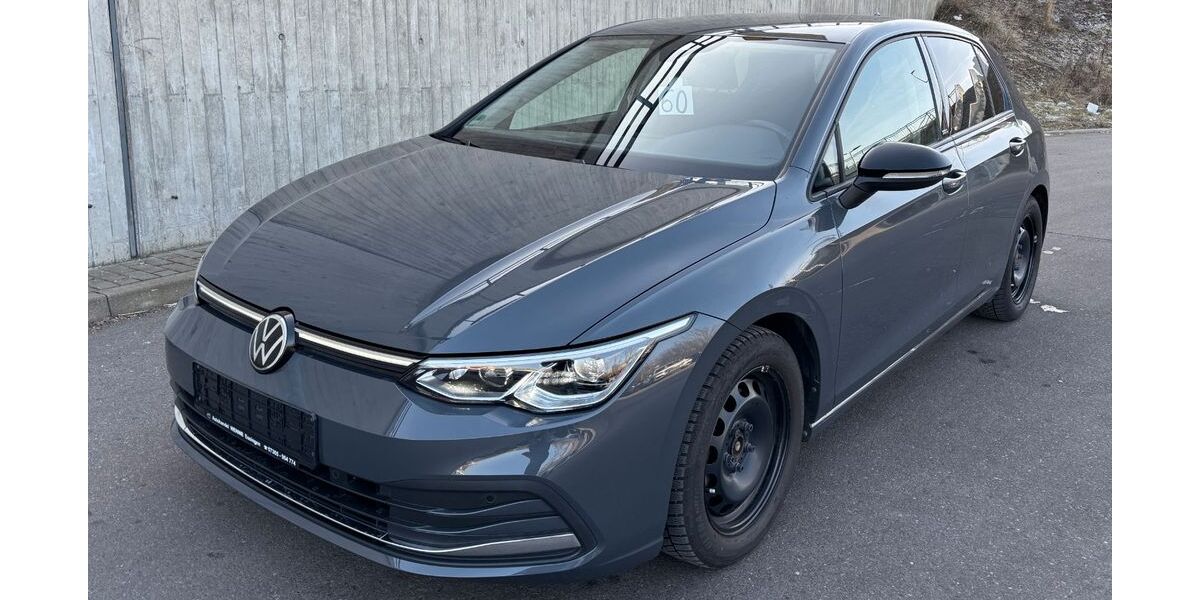 VW Golf 136.000 km 17.300 &euro; Essingen­­­ 73457