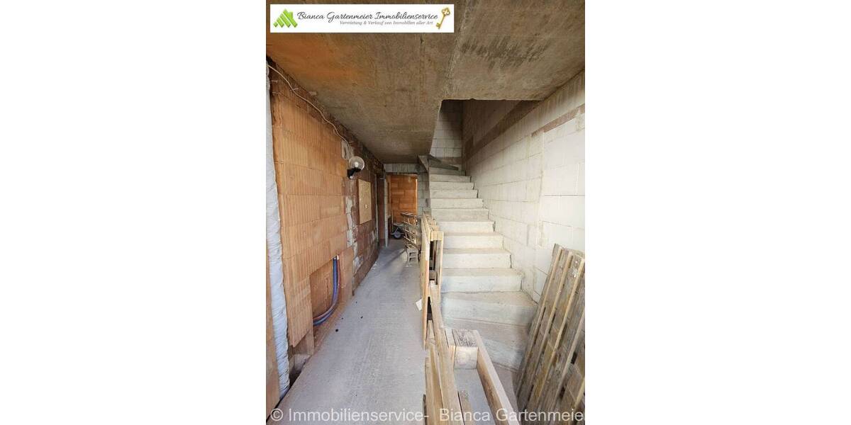 Mehrfamilienhaus, Wohnhaus Aalen Wasseralfingen - 8 Zimmer, 280 m&sup2;, 429.000&euro; | Angebot:25957236