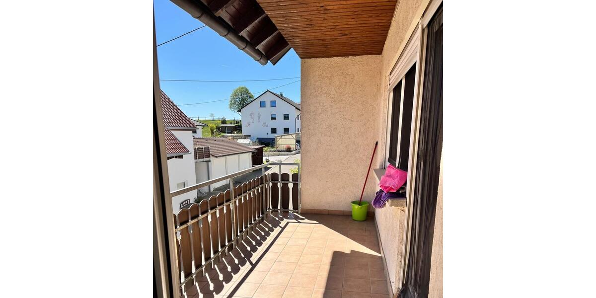Etagenwohnung Böhmenkirch - 3 Zimmer, 90 m&sup2;, 800&euro; | Angebot:26414217